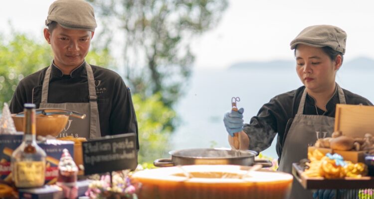 Blissful Sunday Brunch at V Villas Hua Hin - TRAVELINDEX